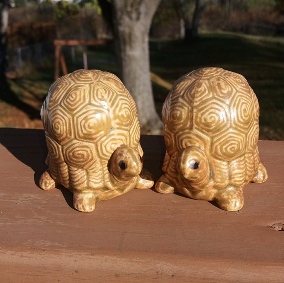 Vintage Other - Vintage Tourtouise Salt and Pepper Shaker Vintage Other - Vintage Tourtouise Salt and Pepper Shaker